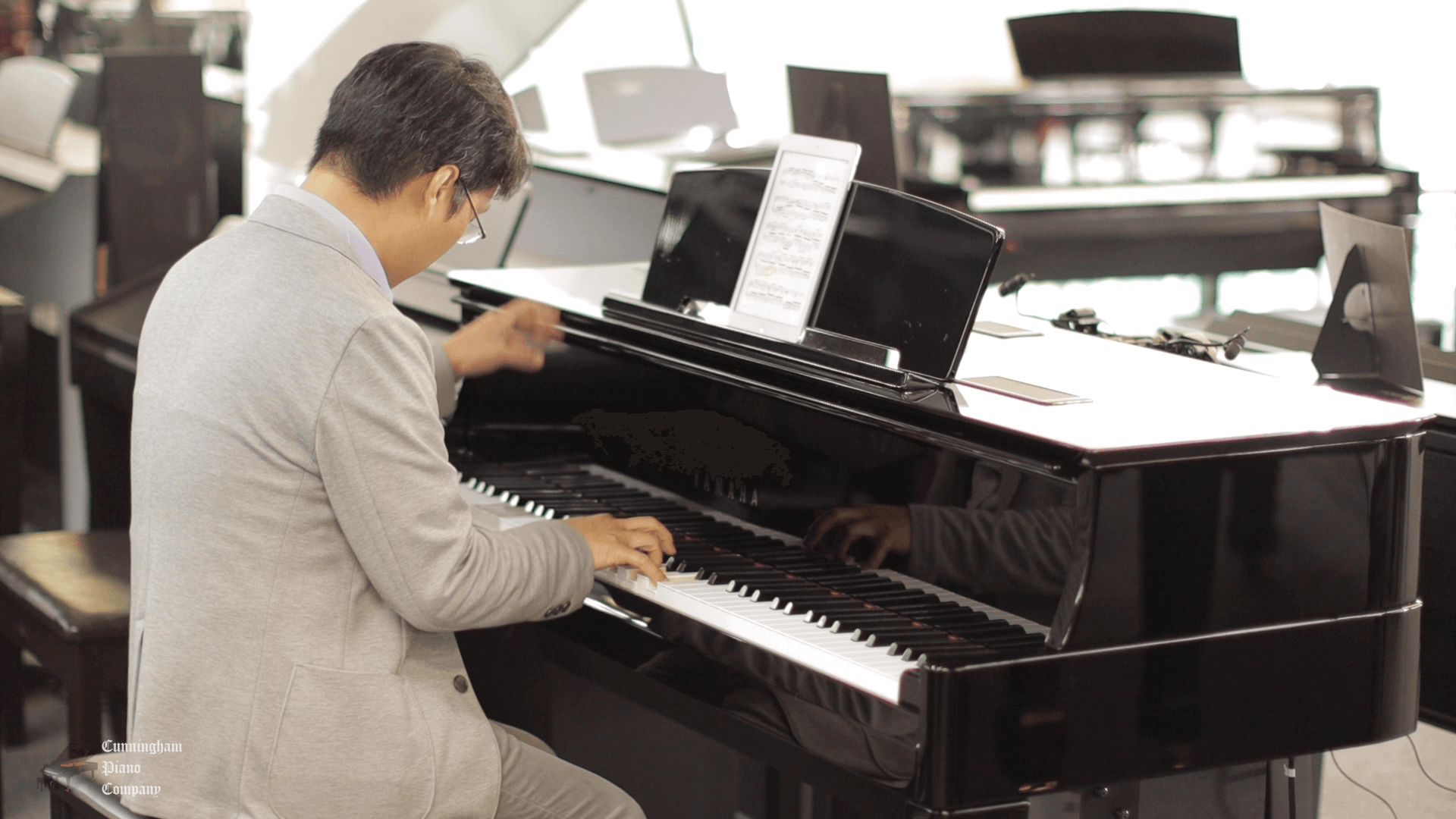 グランドピアニスト/Grand Pianist with YAMAHA The Grand Piano