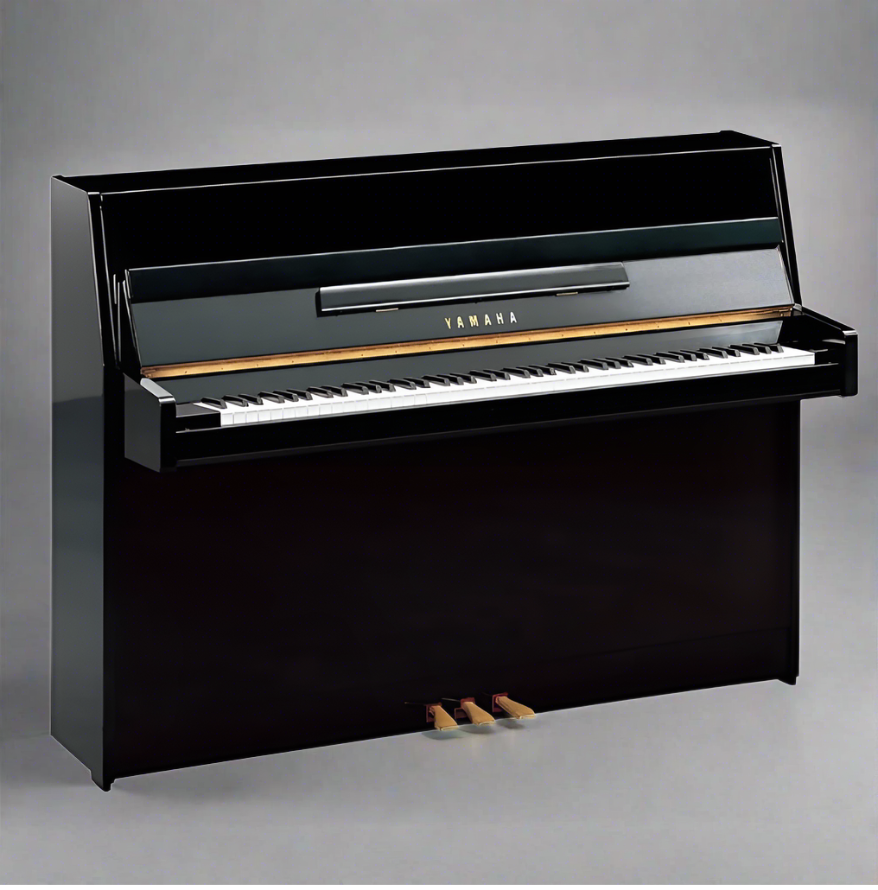 Yamaha B1 Upright Piano Polished Ebony Chrome