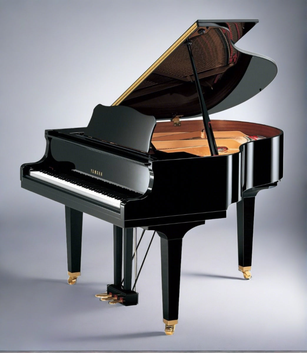 Yamaha GB1K 5' Baby Grand Piano In Polished Ebony Finish