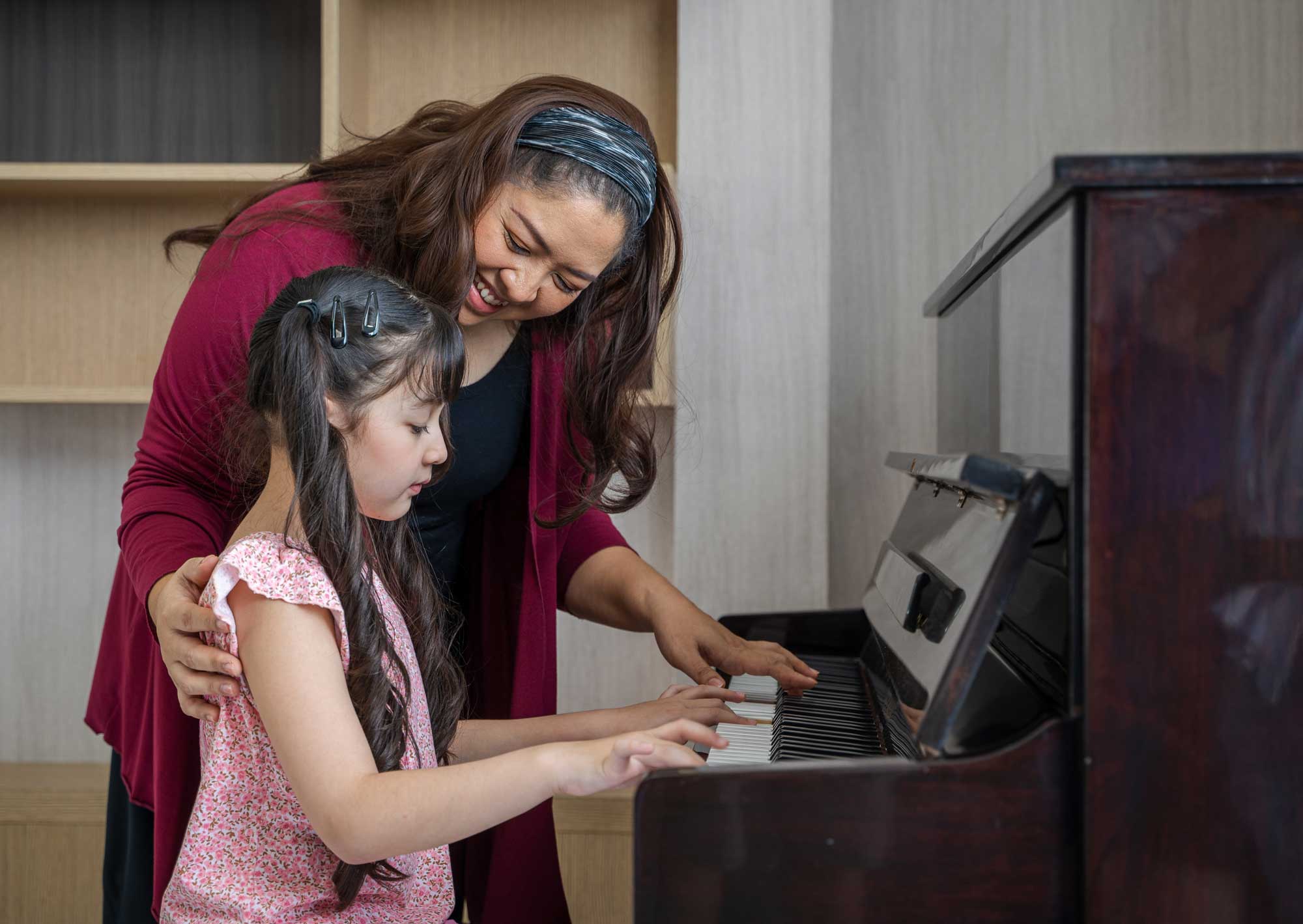 Why Everyone from Toddlers to Seniors Should Learn to Play the Piano