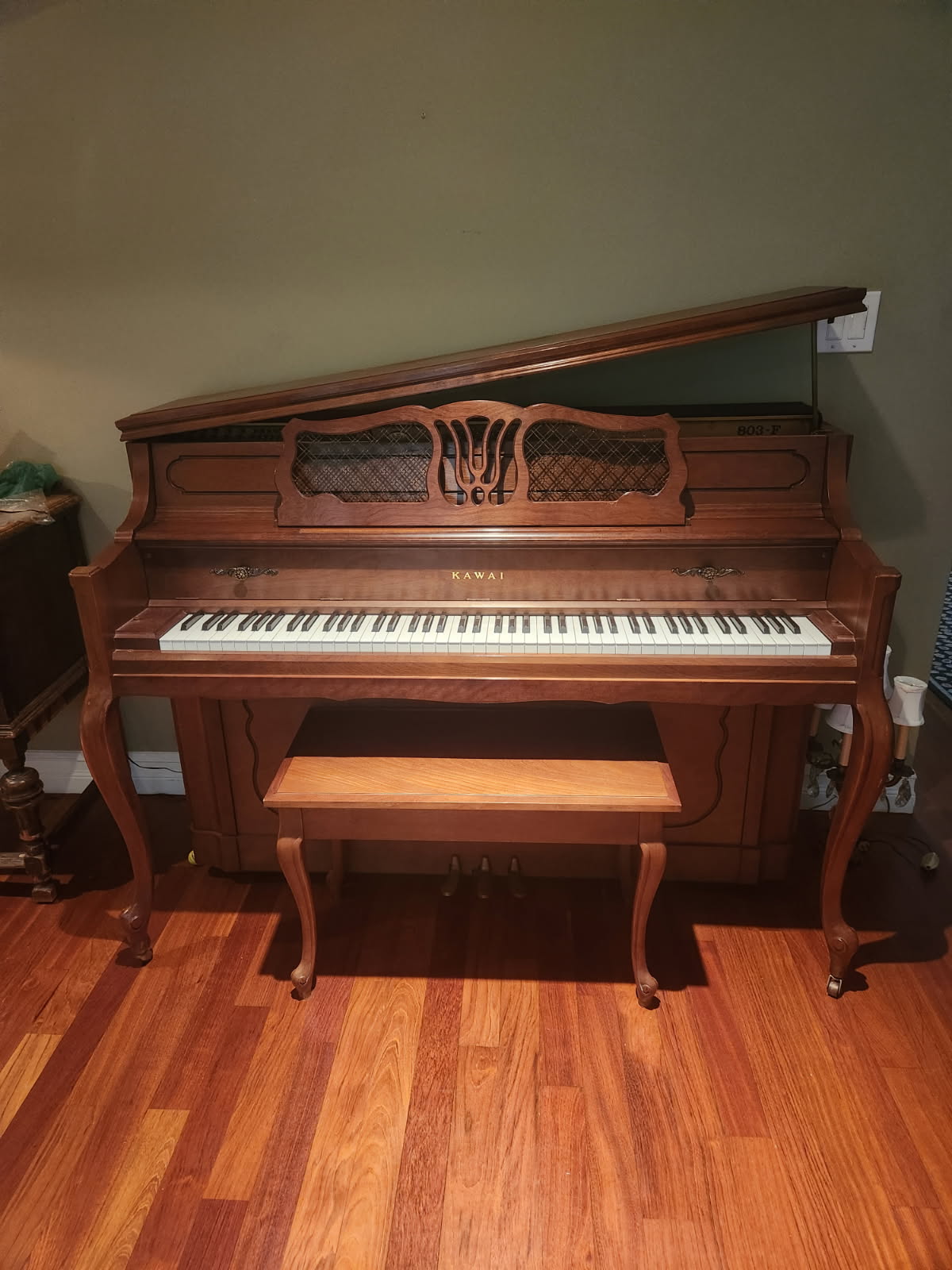 Kawai 803F - Photo 1