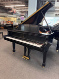 Load image into Gallery viewer, 1999 Steinway Model M 5′7″ Grand Piano – Restored | PianoDisc Prodigy II | 10 - Year Warranty - Cunningham Piano
