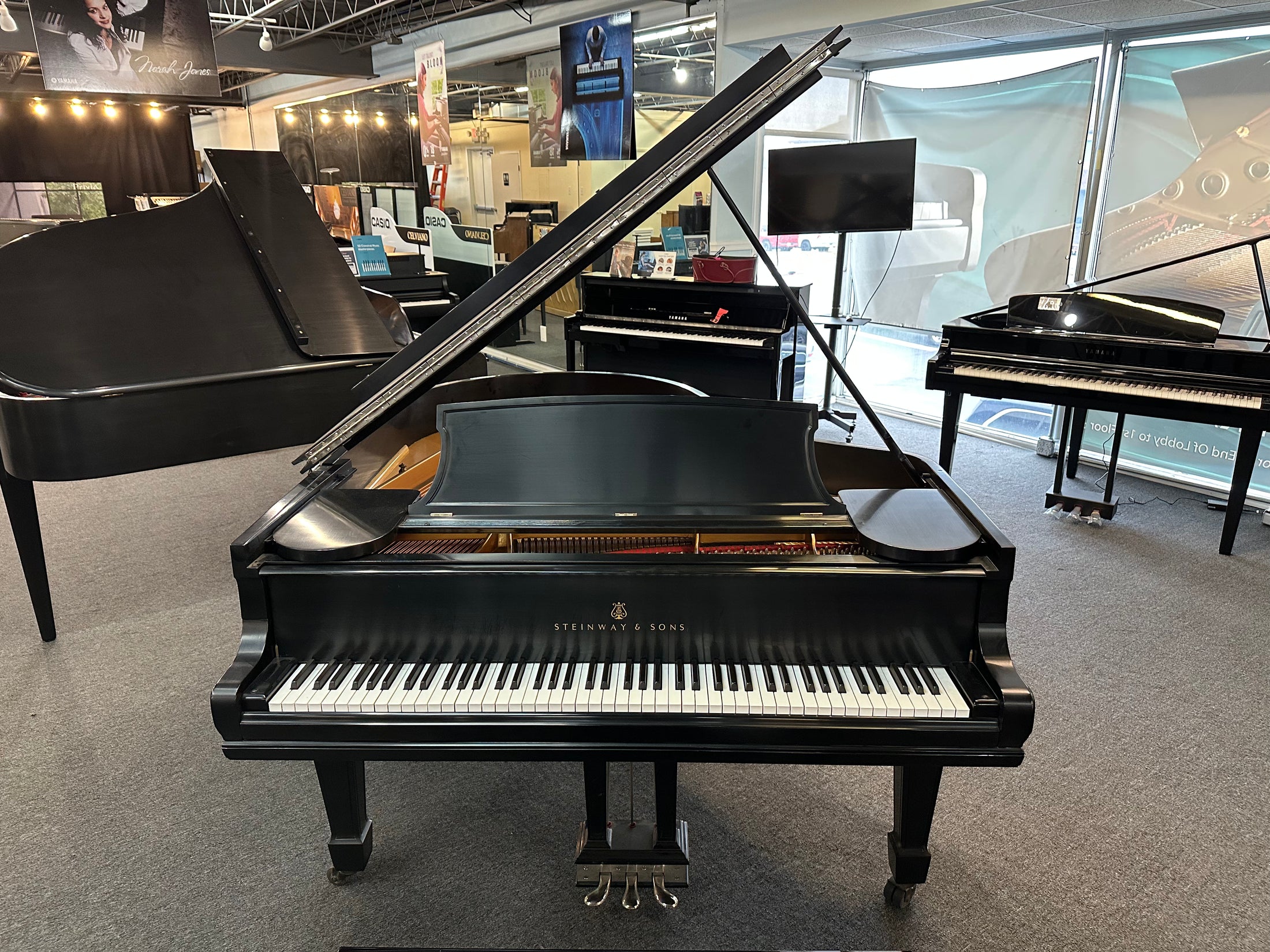 Steinway 1907 Model O 5'10" Grand Piano