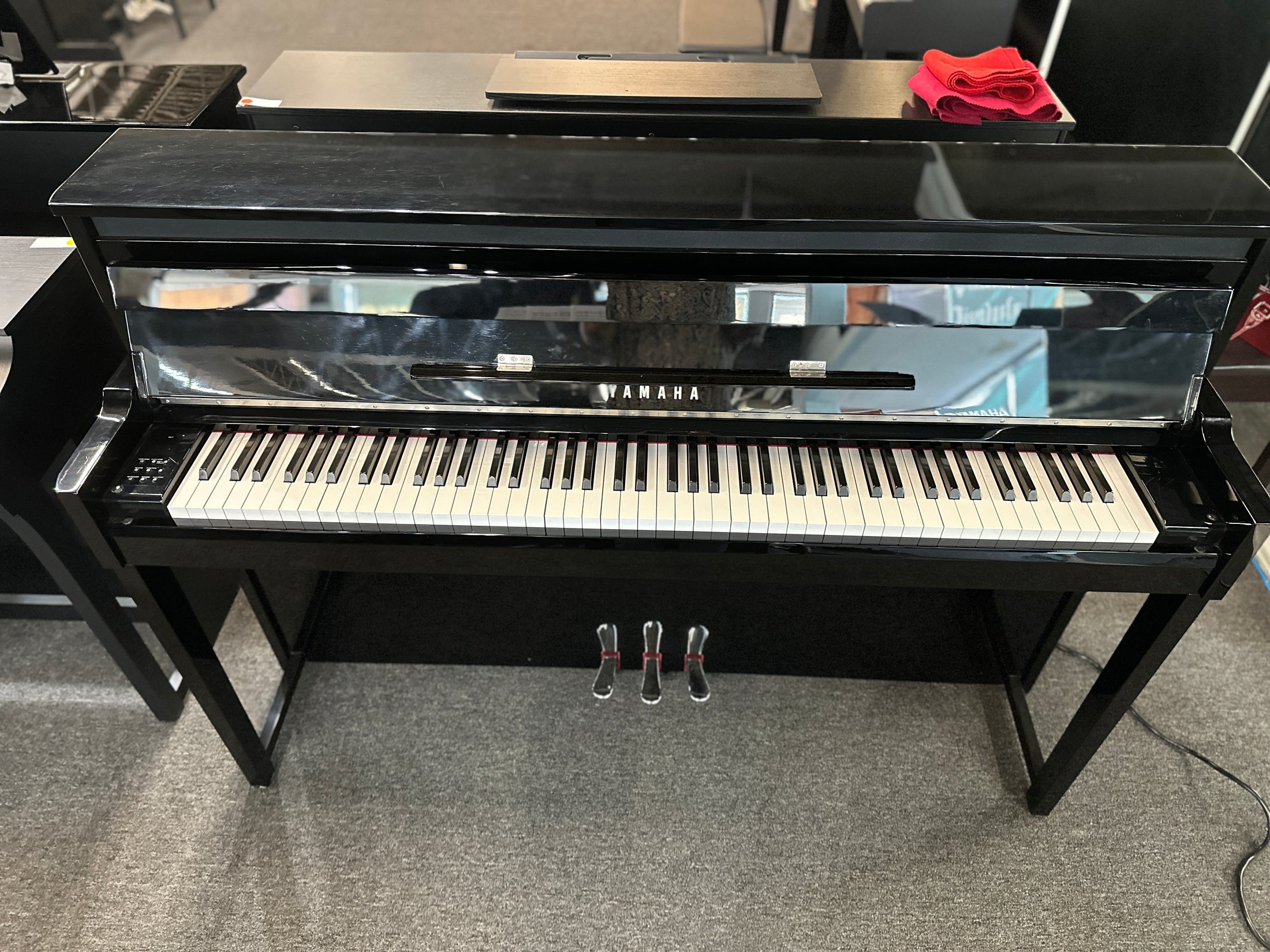 Pre-Owned Yamaha NU1 Hybrid Upright Piano
