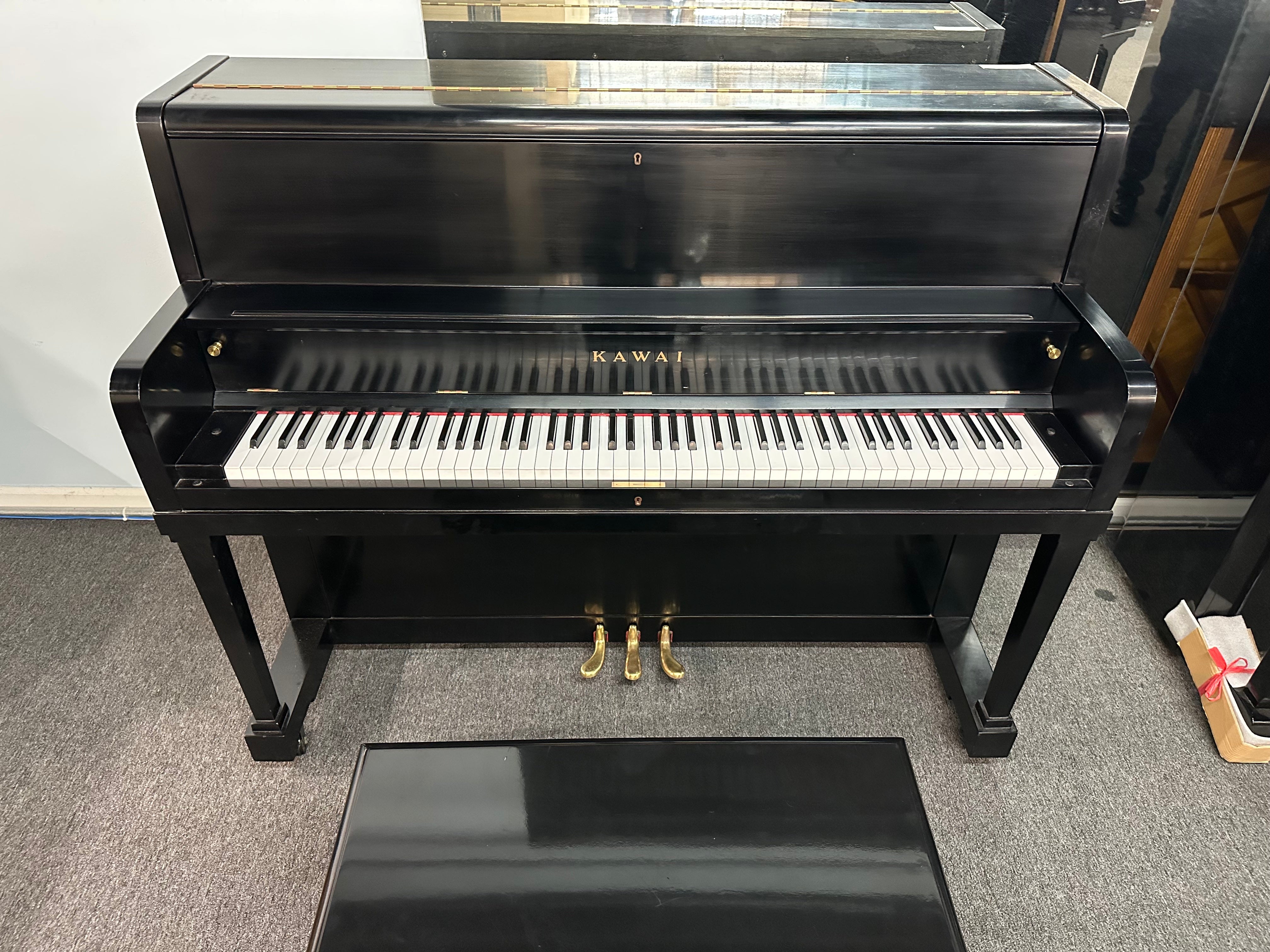 Kawai UST6ES Upright Piano in Satin Ebony