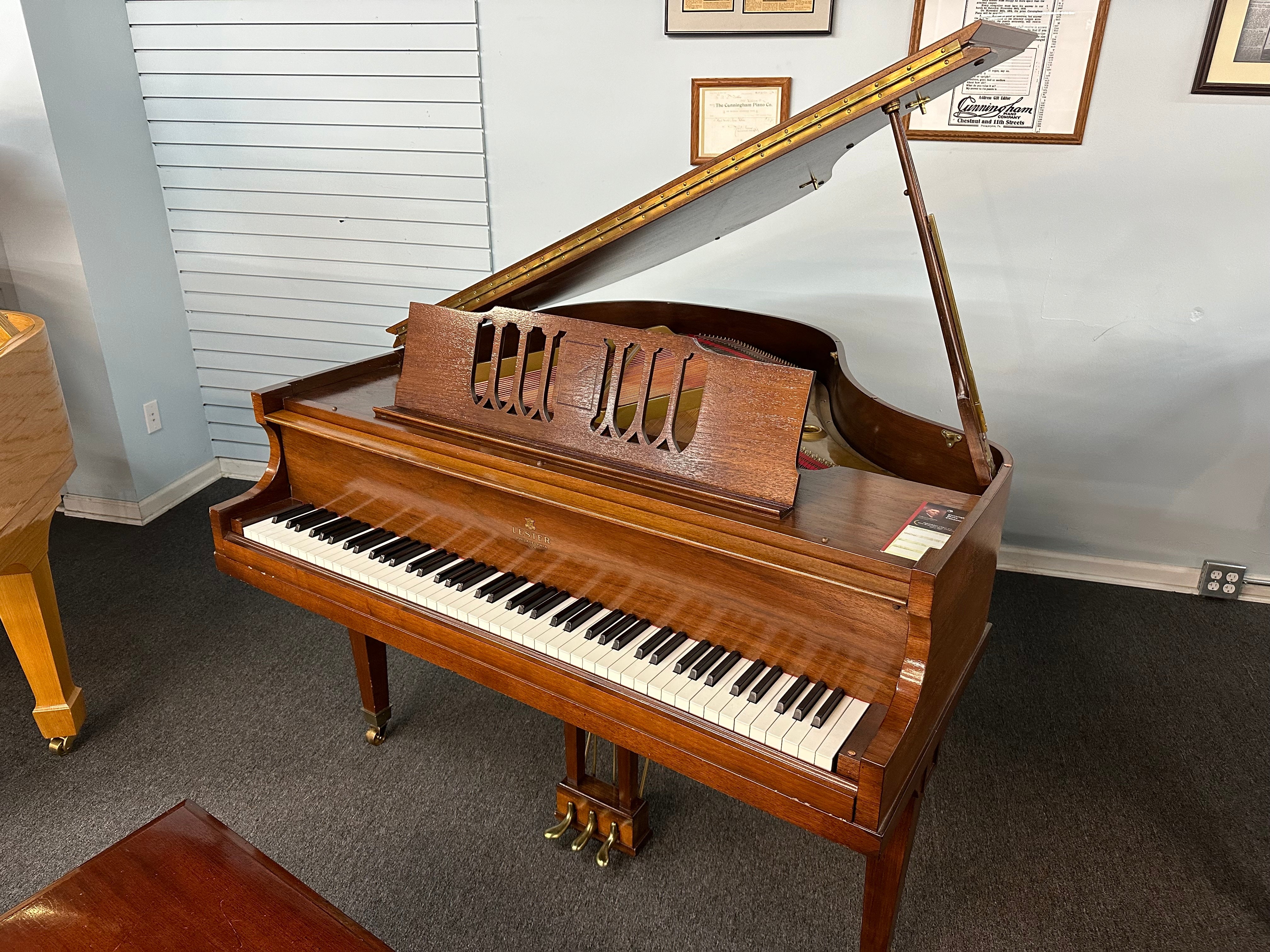 Lester 5' Baby Grand Piano