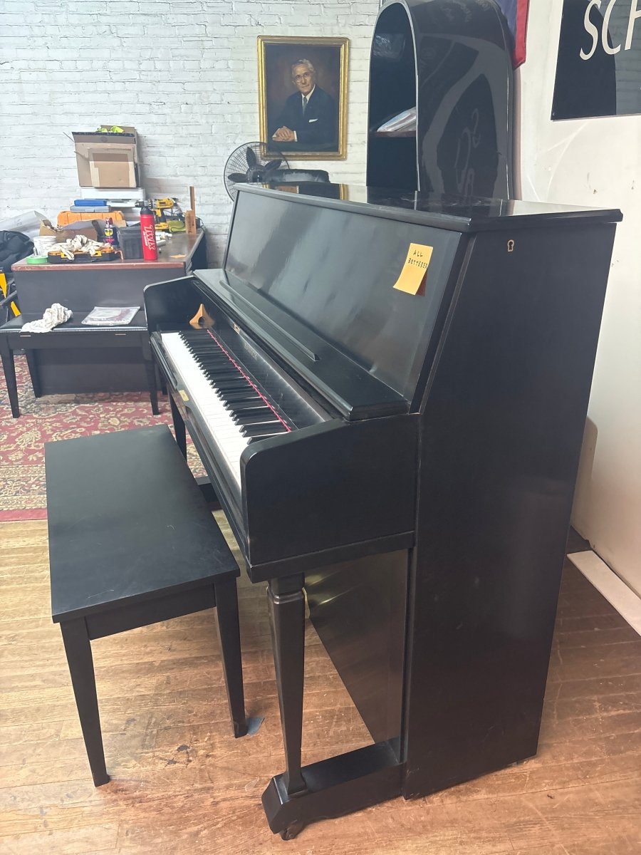 Used Samick JS247 ES Upright Piano - Cunningham Piano