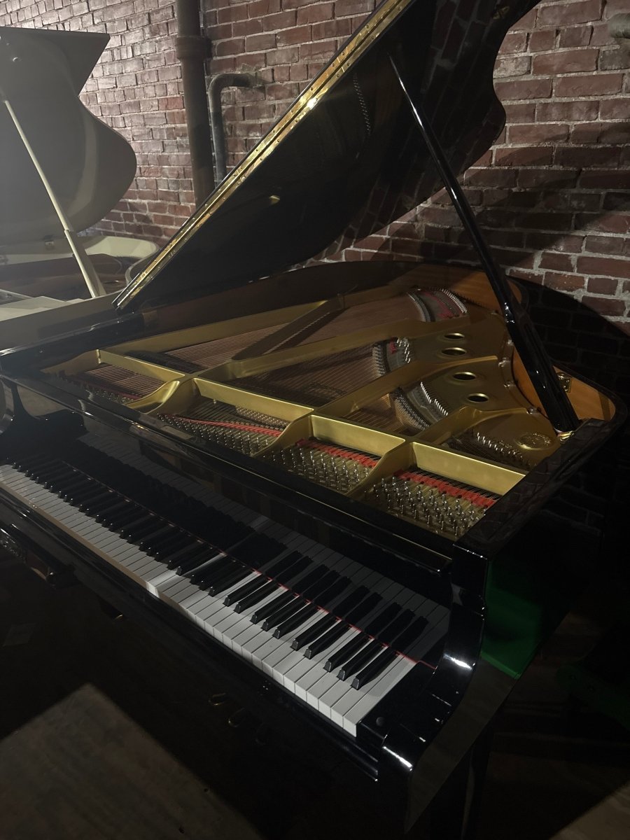 Used Yamaha G2 Grand Piano - Cunningham Piano