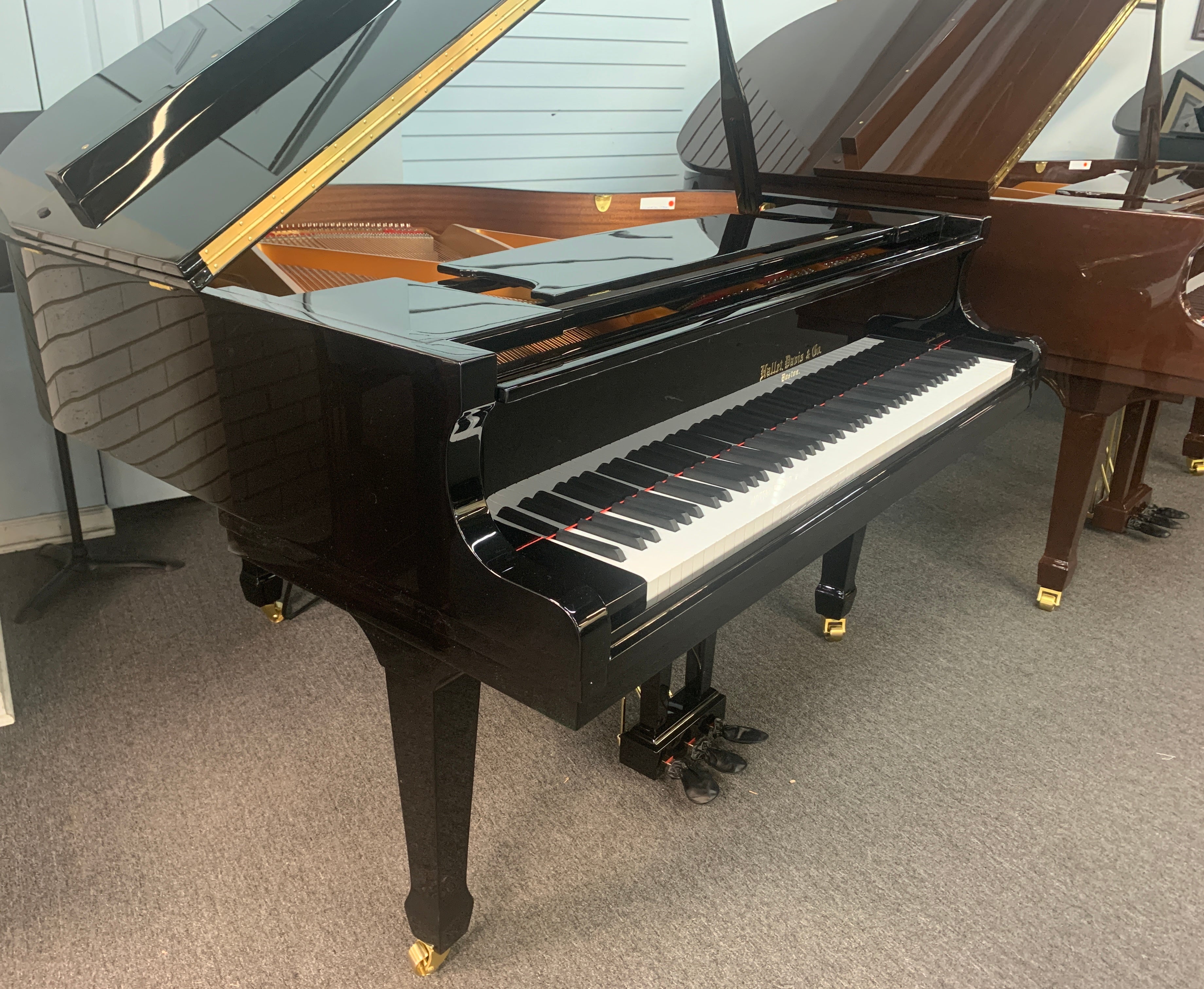 Hallet Davis HS160 5'3" Baby Grand Piano