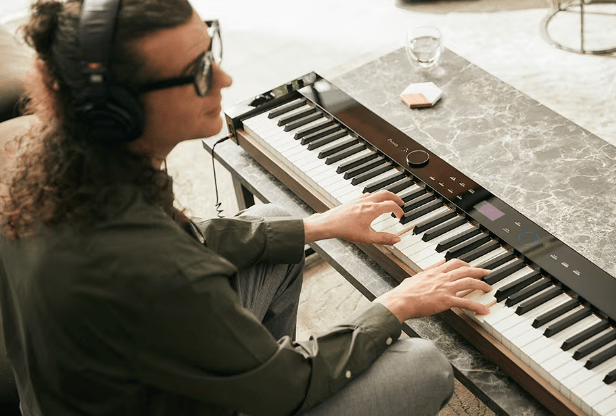 Casio Privia PX - S6000 Digital Piano – 88 - Key Hybrid Action with 350 Tones - Cunningham Piano