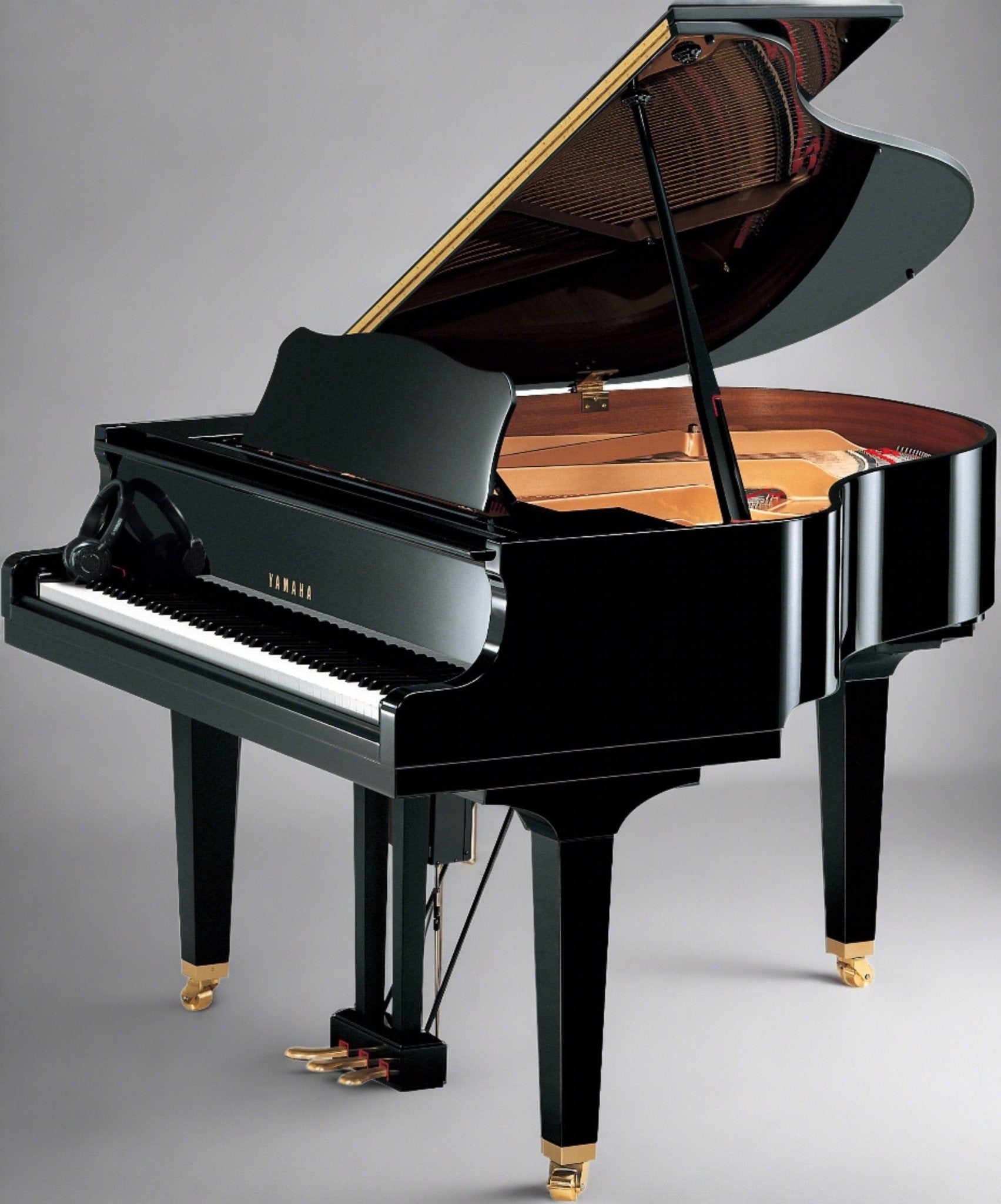 【SALE】YAMAHAピアノ アメリカン　ウォルナット　自動演奏可 SALE】YAMAHAピアノ アメリカン ウォルナット 自動演奏可