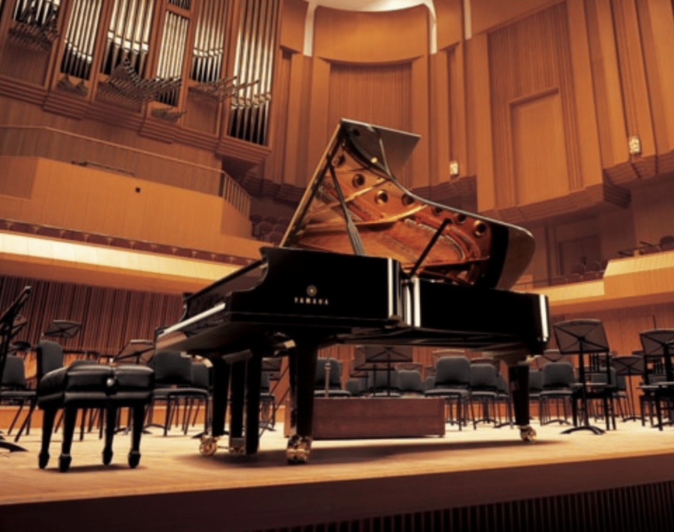 Yamaha CFX and Bosendorfer Imperial piano sounds